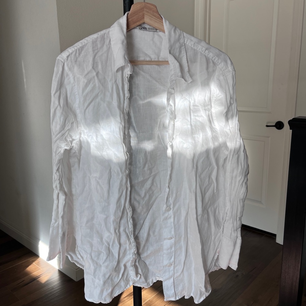 Zara white button up shirt